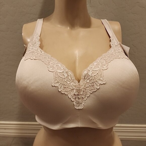 NWT Playtex Bra 42D Nude Underwire Lined 4823 - Picture 1 of 5